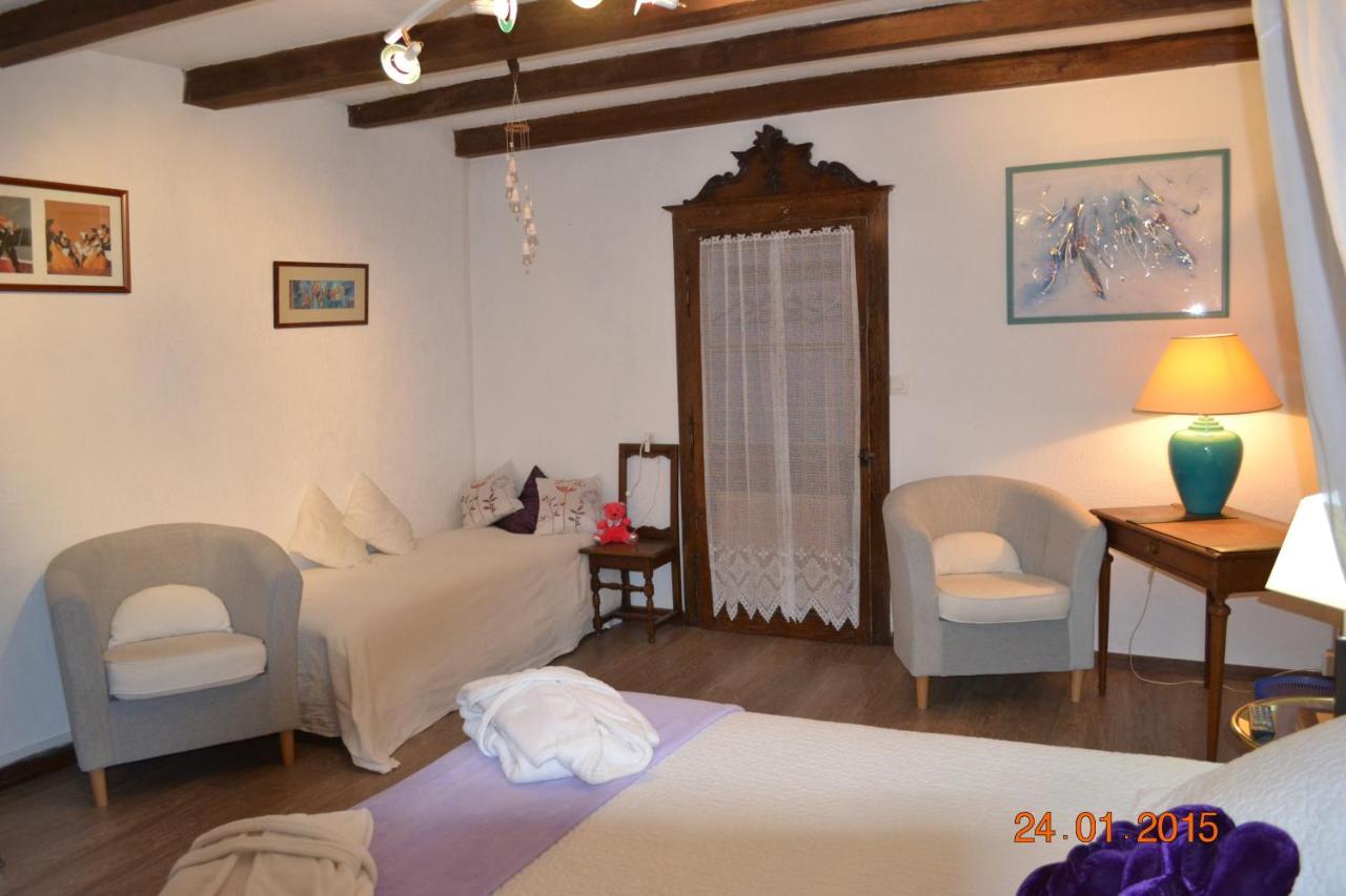 Bed And Breakfast "Le Moulin A Grains" Ménil-la-Horgne Buitenkant foto